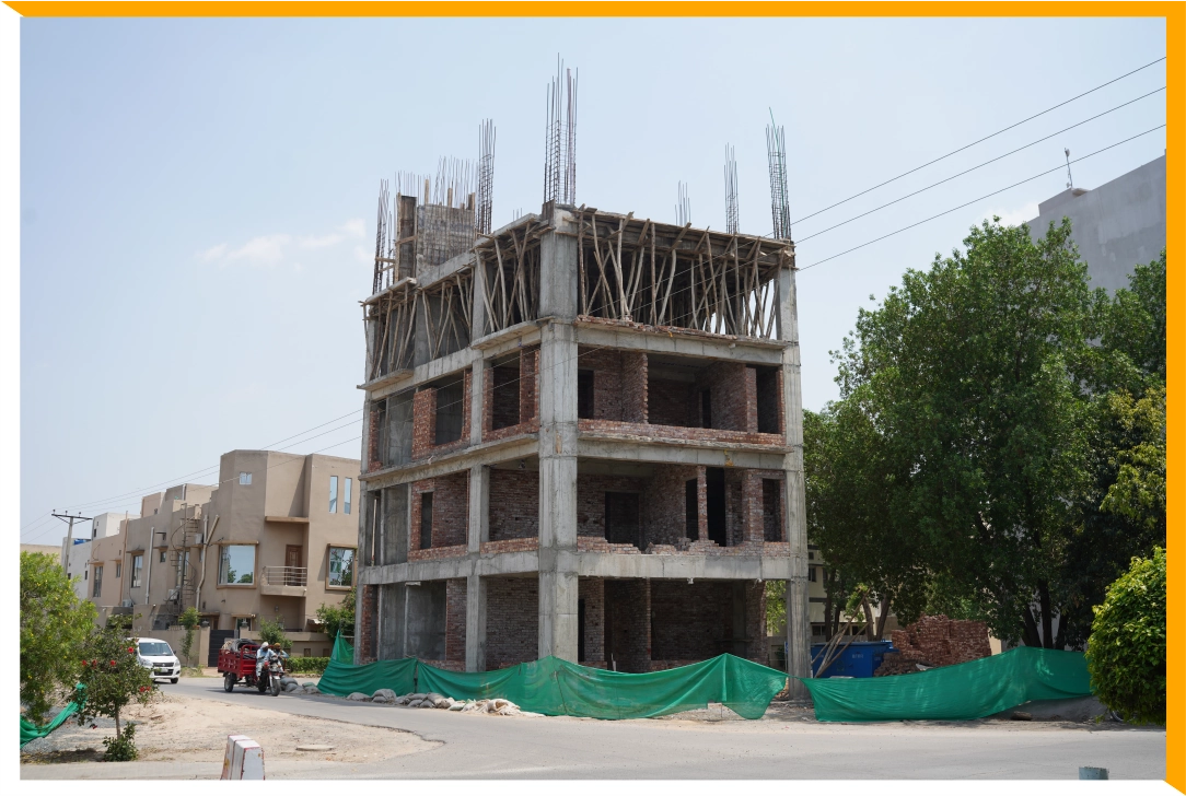 40 A block Commercial Bahria Town Lahore